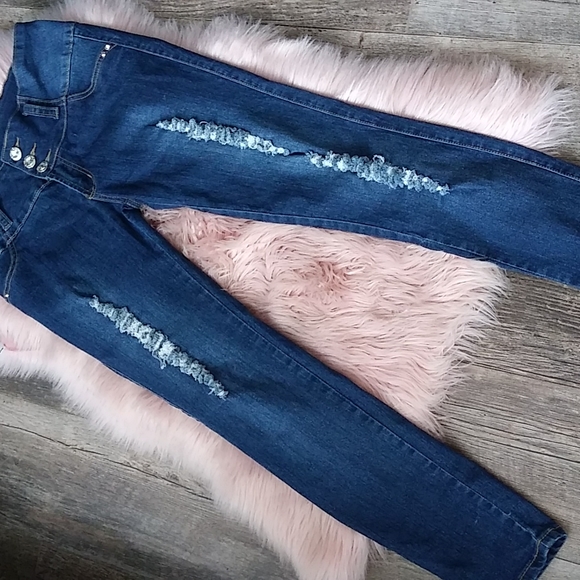 Jeans - Picture 4 of 16